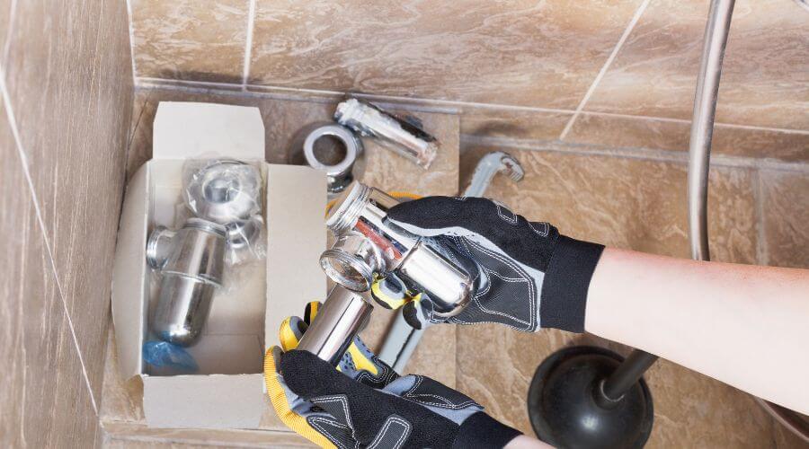 Professional gutter cleaning in Branchville, SC